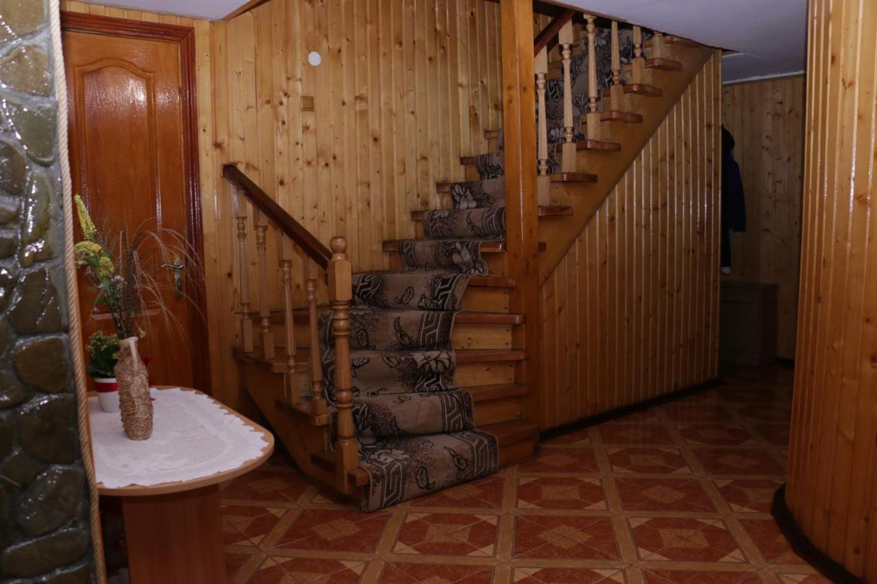 Karpatskyi Maetok Hotel Slavske Ngoại thất bức ảnh