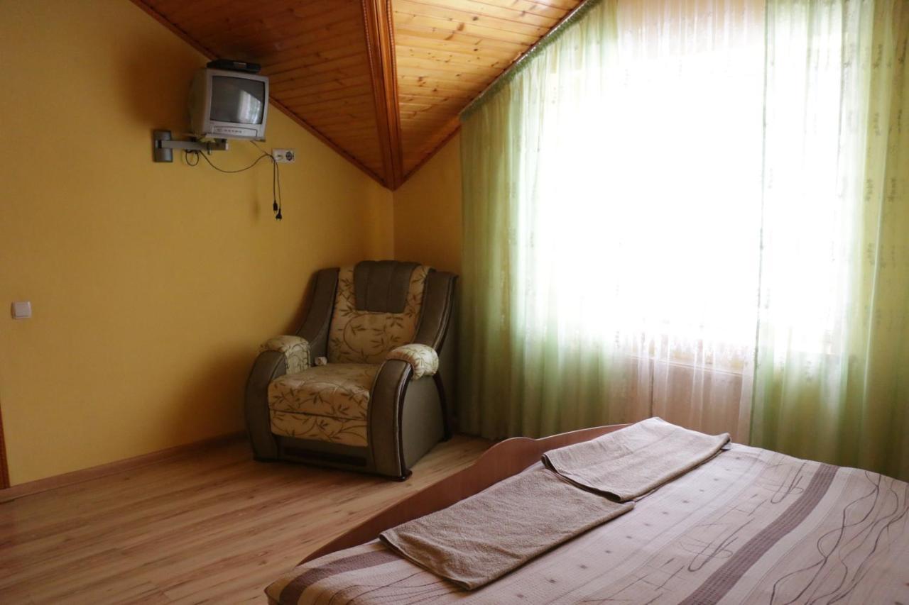 Karpatskyi Maetok Hotel Slavske Ngoại thất bức ảnh