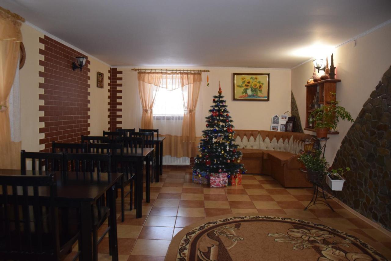 Karpatskyi Maetok Hotel Slavske Ngoại thất bức ảnh